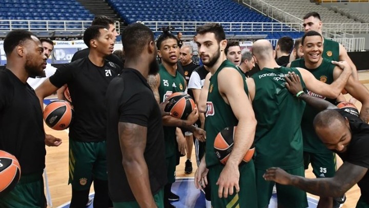 Παραμένει εκτός ο Παππάς