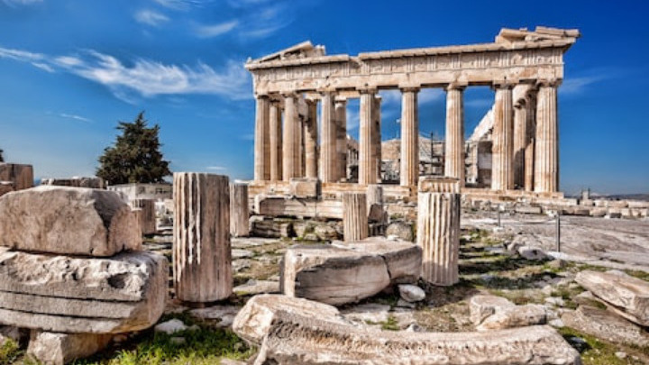 Προκήρυξη για την εισαγωγή 40 σπουδαστών στη Σχολή Ξεναγών Αθήνας