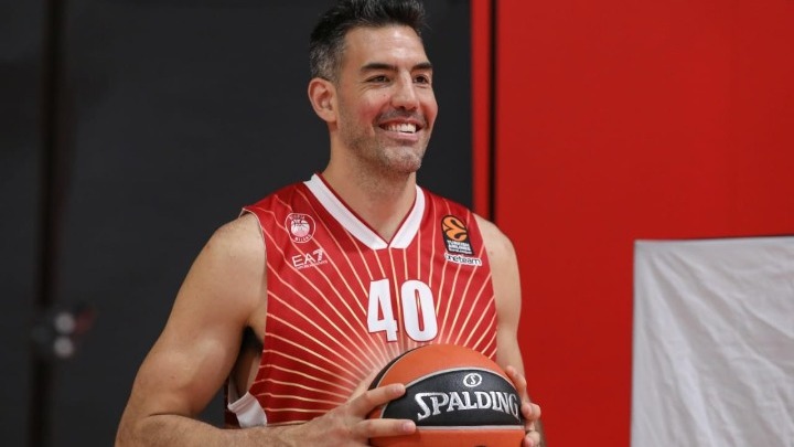 Σκόλα: «Δεν είμαι ο Ρόκι»