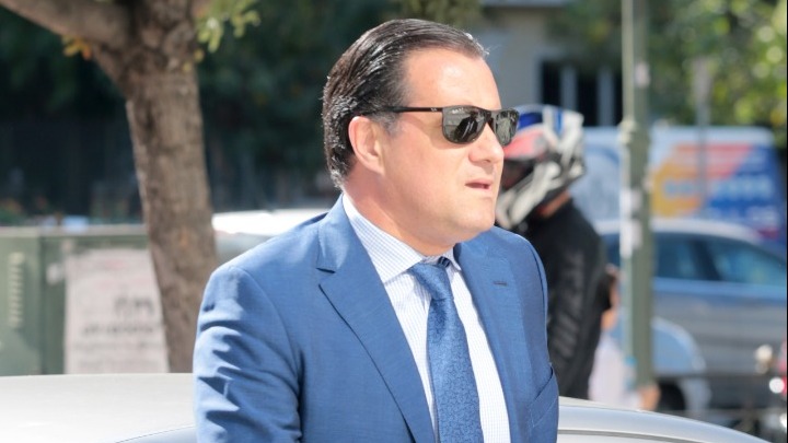 Στην Εισαγγελία του Α.Π. καταθέτει ως μάρτυρας ο Άδωνις Γεωργιάδης για την υπόθεση της Novartis