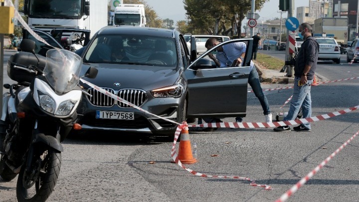 “Συμβόλαιο θανάτου” η δολοφονία του 49χρονου επιχειρηματία στο Χαϊδάρι. Τον “γάζωσαν” με 18 σφαίρες