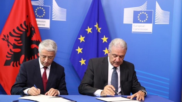 Την ελπίδα ότι στο Συμβούλιο Γενικών Υποθέσεων, τα κράτη-μέλη της ΕΕ θα «αναγνωρίσουν τη μεγάλη πρόοδο» που έχουν σημειώσει τα Τίρανα εξέφρασε ο Σ. Λεσάι