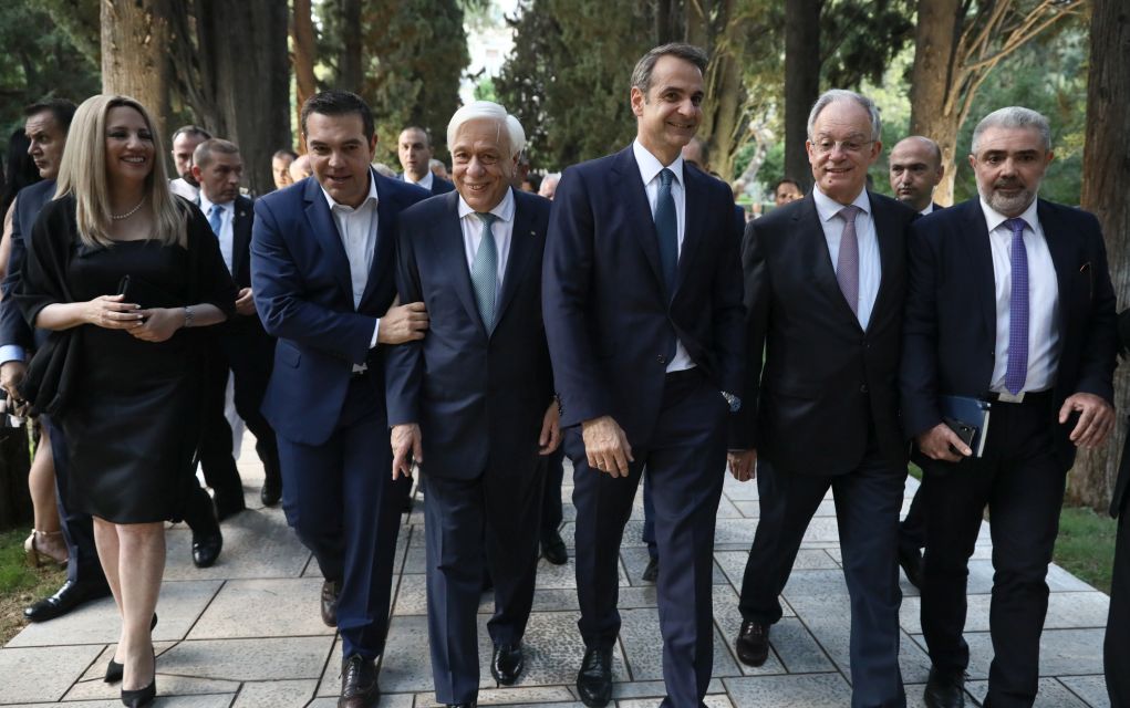 Ξεκινούν ραντεβού Μητσοτάκη με τους πολιτικούς αρχηγούς