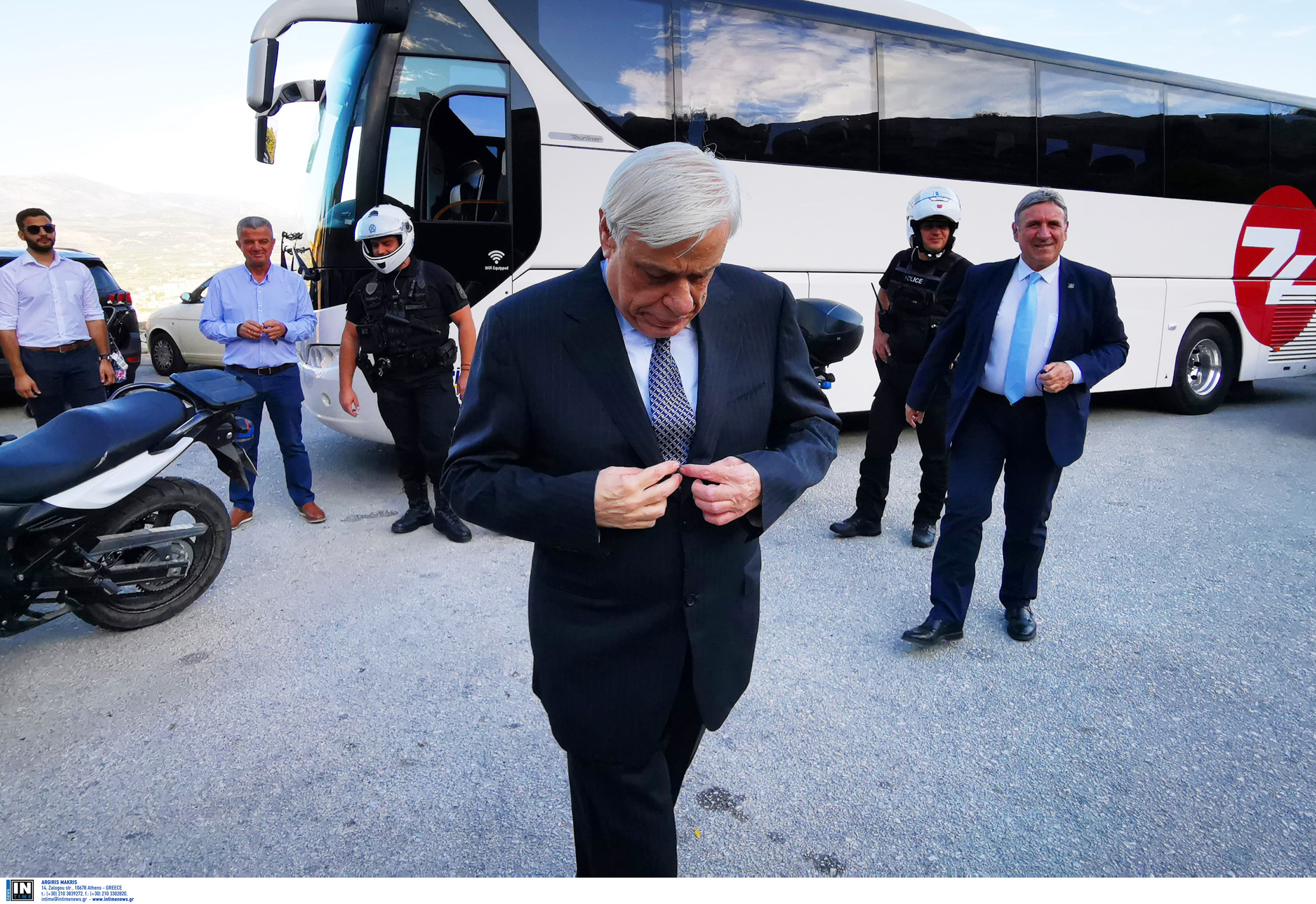 Γιατί στο ΣΥΡΙΖΑ βλέπουν επανεκλογή Παυλόπουλου