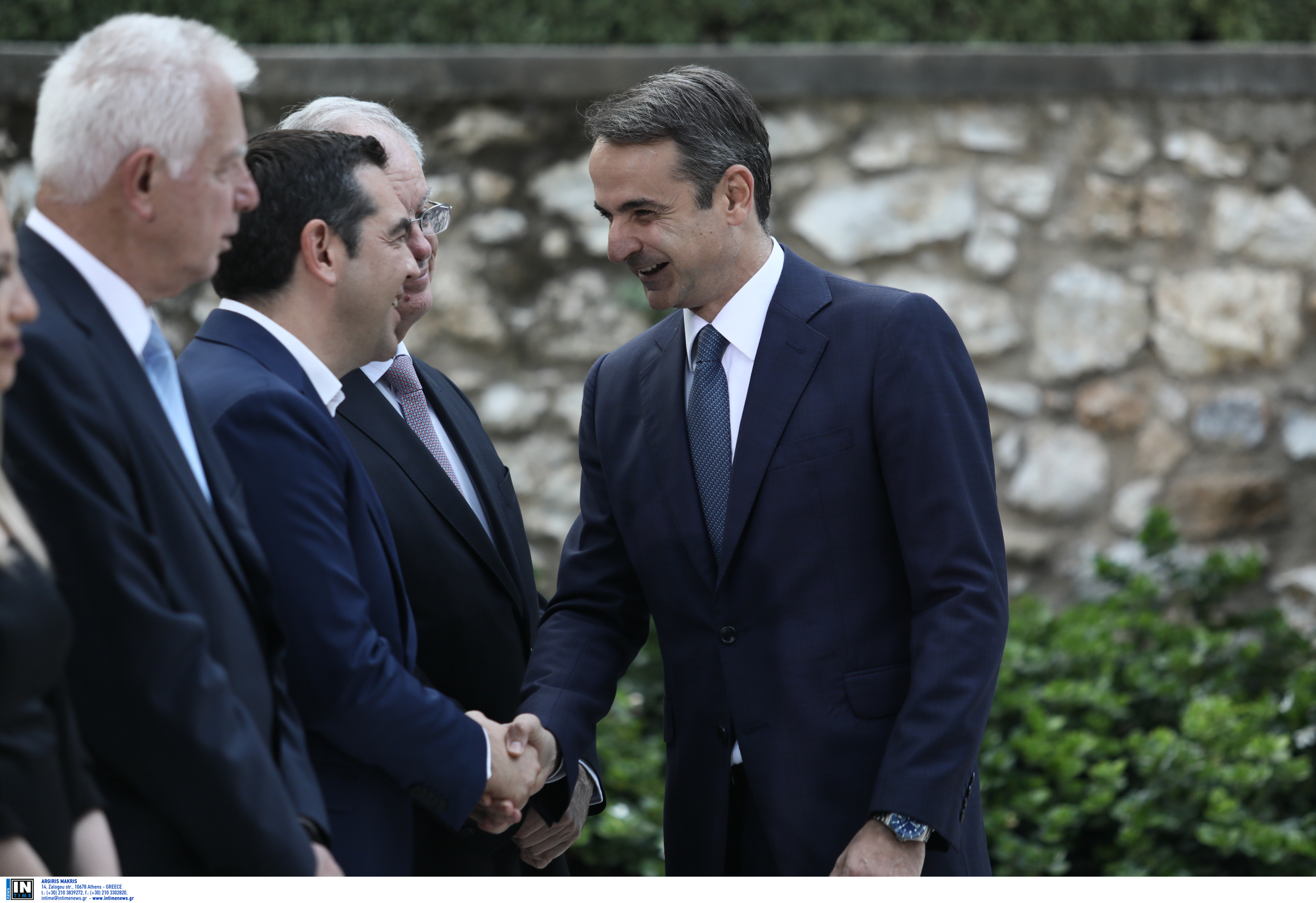 Τσίπρας: Ανοίγει τη βεντάλια της συζήτησης με Μητσοτάκη