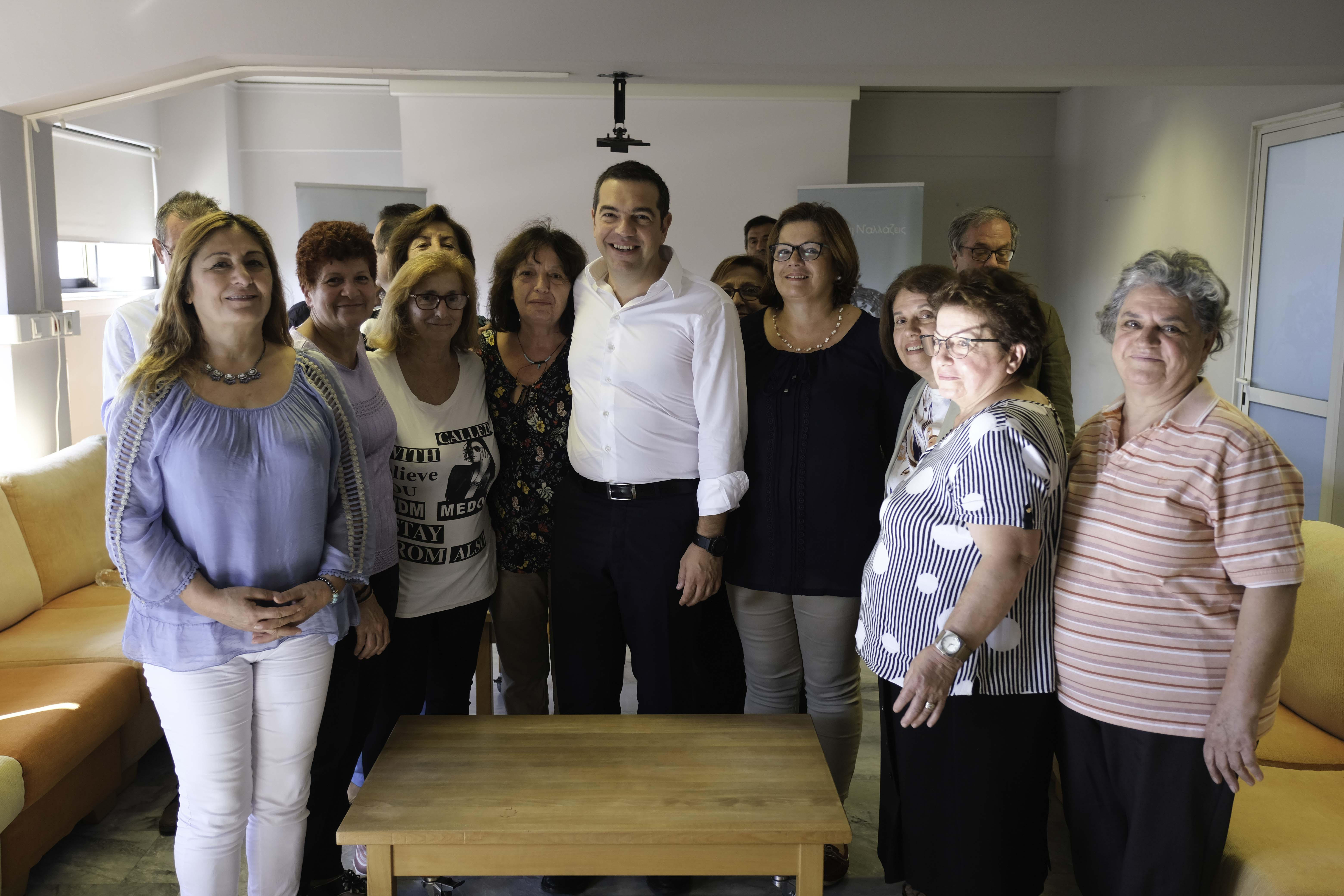 “Αίρουν το αυτοδιοίκητο ΚΕΘΕΑ για χάρη φαρμακευτικών”