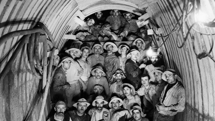 «90 χρόνια Φράγμα Μαραθώνα»: Ένα αρχείο δείχνει την δύναμή του