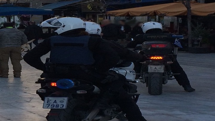 Επτά συλλήψεις για ναρκωτικά στην πλατεία Αγίου Γεωργίου