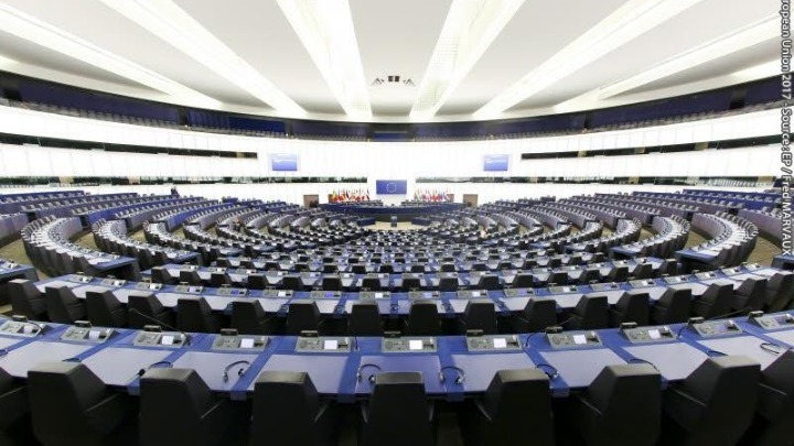 Ευρωβουλή: Να δοθεί τέλος στη βία εναντίον των γυναικών