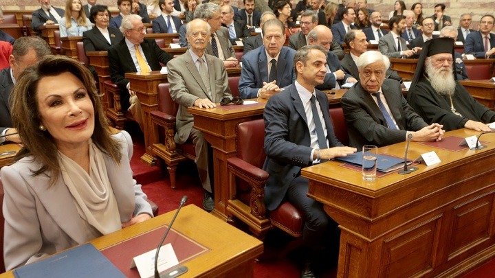 Γιάννα Αγγελοπούλου: Να συνομιλήσουμε με τους άλλους, με την εθνική μας ταυτότητα, για όσα είμαστε και όσα θέλουμε να γίνουμε