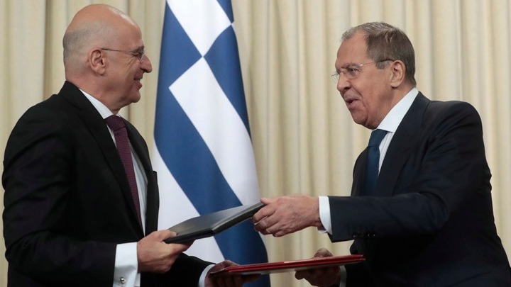 «Η συνάντησή να σηματοδοτήσει την έναρξη ενός νέου κεφαλαίου στις σχέσεις Ελλάδας-Ρωσίας»