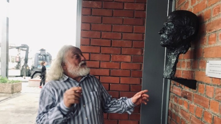Ικανοποιημένος για την αξιοποίηση της δωρεάς του δηλώνει ο Ρώσος γλύπτης Γκριγκόρι Ποτότσκι
