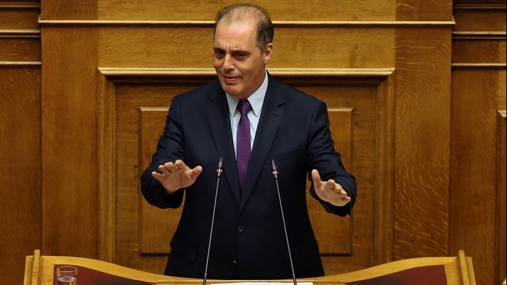 Κ. Βελόπουλος για μεταναστευτικό: Η κυβέρνηση να ακούσει τη φωνή της λογικής