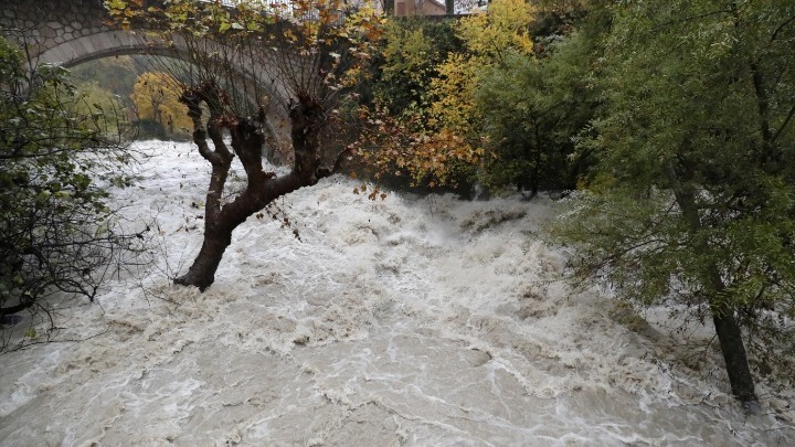 ΚΚΕ:Οι καταστροφικές πλημμύρες στη Χαλκιδική ανέδειξαν τις διαχρονικές ελλείψεις βασικών υποδομών