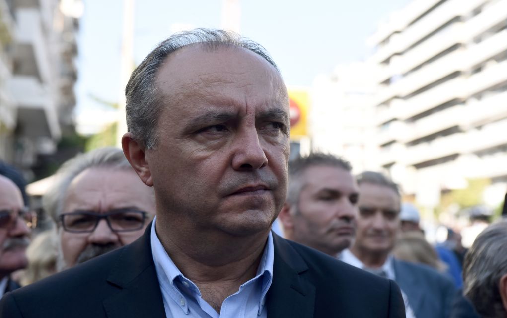 «Χαρτοπόλεμος» Καράογλου – Νοτοπούλου