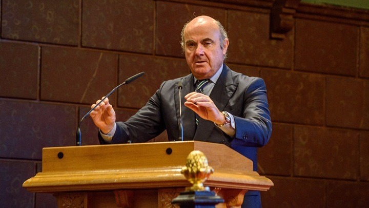 Λουίς ντε Γκίντος: Η ΕΚΤ πρέπει να διευρύνει την «εργαλειοθήκη» της