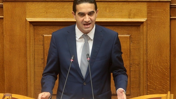 Μ. Κατρίνης: Παραμένει σε ισχύ μια σειρά υπέρογκων χρεώσεων από τις τράπεζες