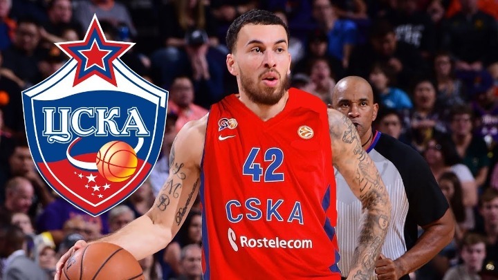 MVP ο Μάικ Τζέιμς