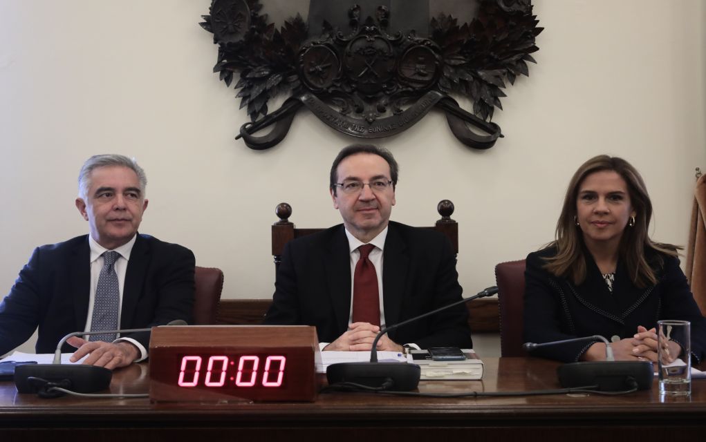 Ο Δεστεμπασίδης επιβεβαιώνει το σκάνδαλο