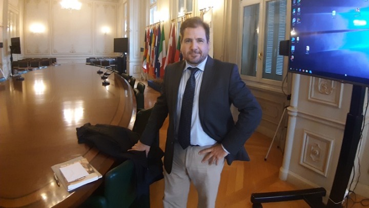 Ο καθηγ. Ιγν. Μολίνα για τα σενάρια σχηματισμού κυβέρνησης στην Ισπανία