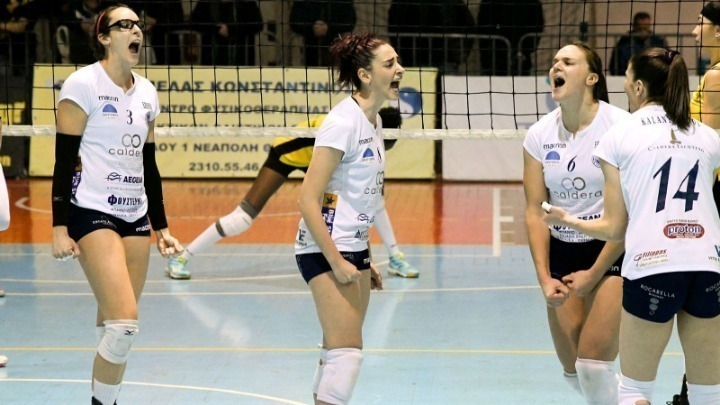 Πανηγυρικά στους «16» του Challenge Cup ο ΑΟ Θήρας