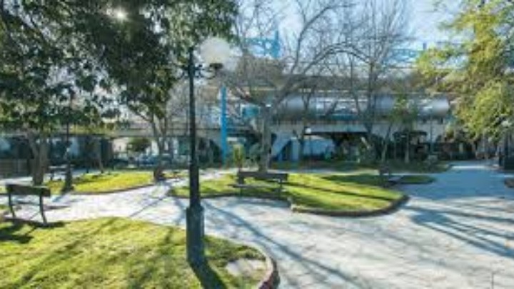 Παρέμβαση καθαριότητας και αποκατάστασης στο Μεταξουργείο από τον Δήμο Αθηναίων