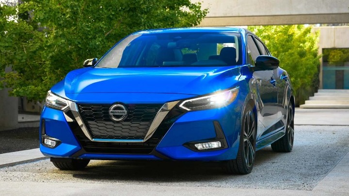 Παρουσιάστηκε το Nissan Sentra στο Σαλόνι Αυτοκινήτου του Λος Άντζελες