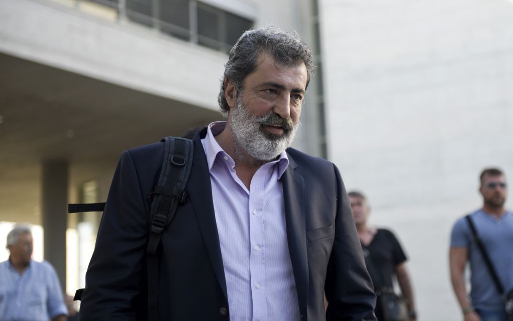 Ο Πολάκης τρολάρει όσους τον κατακρίνουν και εντός του ΣΥΡΙΖΑ
