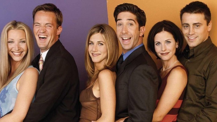 Σε δημοπρασία αντικείμενα της σειράς “Friends”
