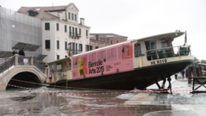 Σε κατάσταση έκτακτης ανάγκης κηρύχθηκε η Βενετία