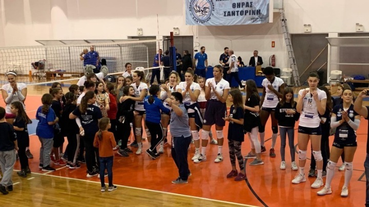 Στη Θήρα το ντέρμπι των Κυκλάδων