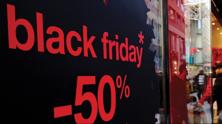 Στους ρυθμούς της Black Friday
