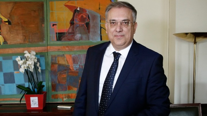 Τ. Θεοδωρικάκος: Συντονισμένη προσπάθεια να αποσυμφορηθούν τα νησιά με αναλογική κατανομή των προσφύγων στην ενδοχώρα