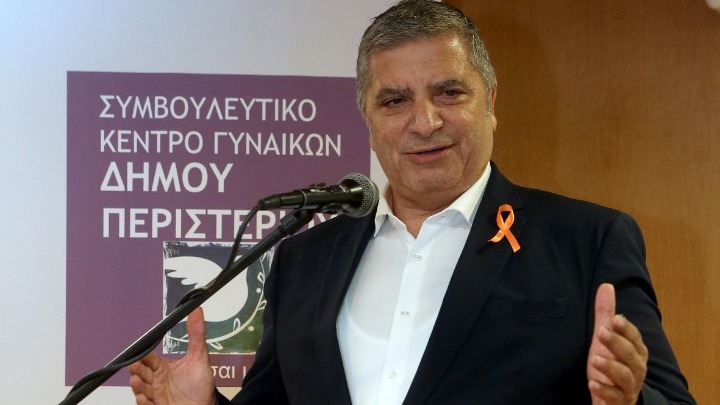 «Θα στηρίξουμε συμβουλευτικά κέντρα ανάλογα με αυτό του Περιστερίου σε όλους τους δήμους της Αττικής»