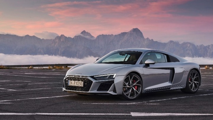 Το Audi R8 V10 RWD έγινε περισσότερο εντυπωσιακό και δυναμικό