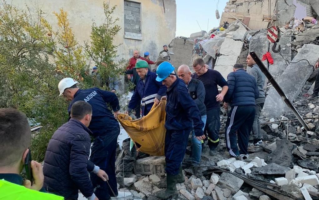 Αλβανία: Στους 31 οι νεκροί – Ημέρα πένθους στη χώρα