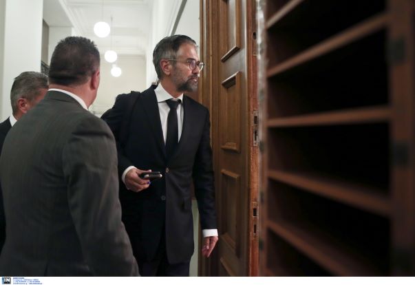 ΣΥΡΙΖΑ: “ΝΔ-ΚΙΝΑΛ συνήγοροι υπεράσπισης Φρουζή”