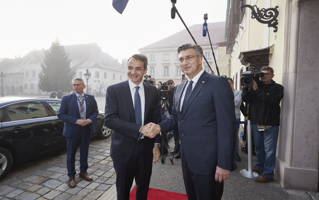 Μητσοτάκης: «Η Ελλάδα στον δρόμο της ανάπτυξης»
