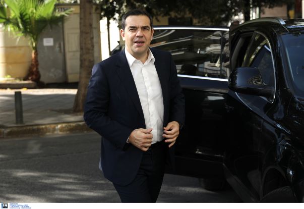 ΣΥΡΙΖΑ: Δεν αρέσουν τα «εξωσυζυγικά» ραντεβού Τσίπρα