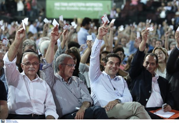 Με κοντομάνικα θα γίνει το συνέδριο του ΣΥΡΙΖΑ!