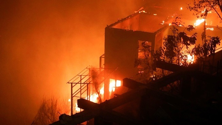 Χιλή: Πυρκαγιά κατέστρεψε 150 σπίτια στο Βαλπαραΐσο