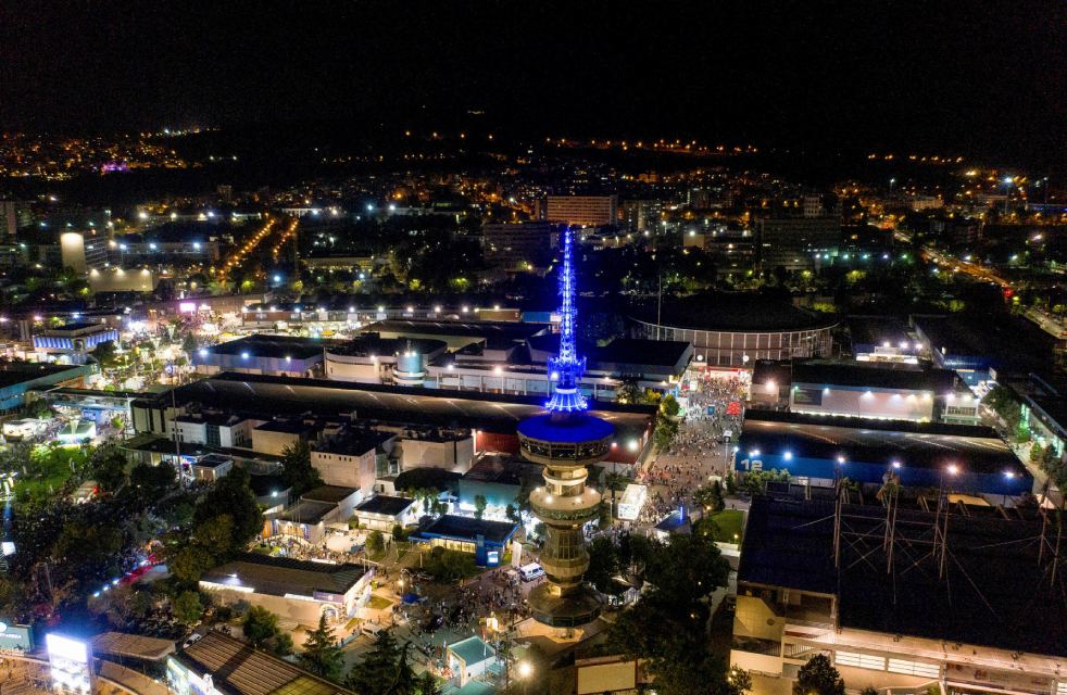 Έτοιμο το κατάλυμα αστέγων σε περίπτερο της ΔΕΘ