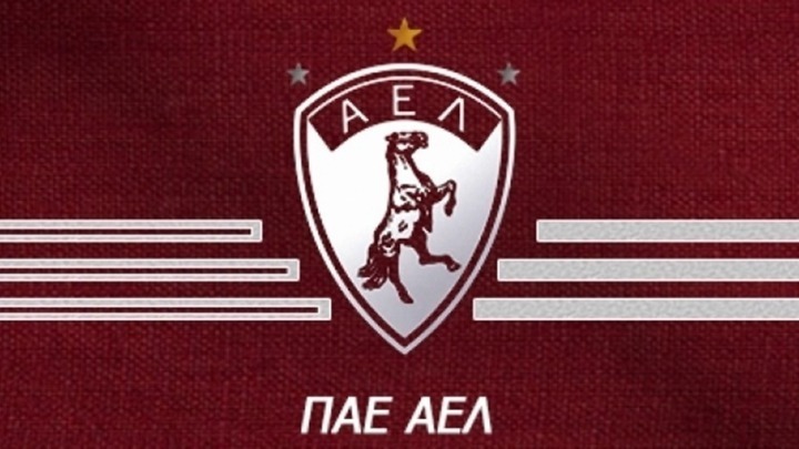 «Διαζύγιο» με Φιλίποβιτς