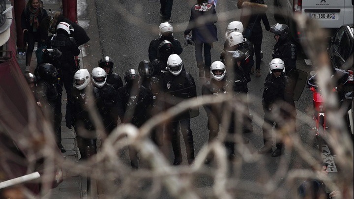 Η γαλλική αστυνομία έκανε χρήση δακρυγόνων εναντίον διαδηλωτών στη Νάντη