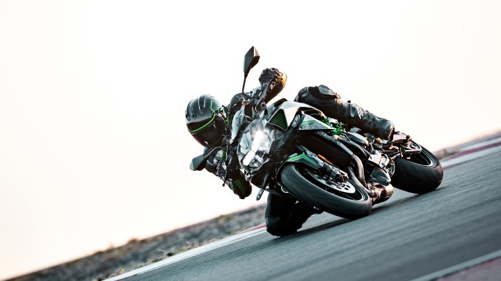 Η νέα Kawasaki Z H2 σηματοδοτεί νέα εποχή στην κατηγορία Hypernaked