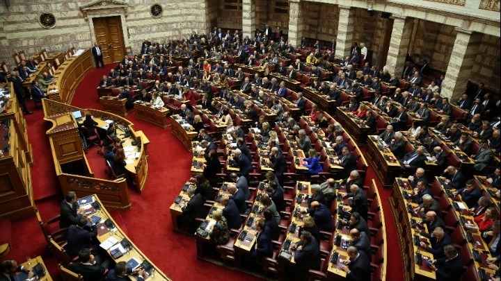Με 158 ψήφους υπέρ κυρώθηκε ο προϋπολογισμός