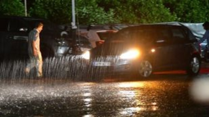 Meteo Αστεροσκοπείου: Ισχυρές βροχές, ανέμους έως 9 μποφόρ και πυκνές χιονοπτώσεις στα ορεινά