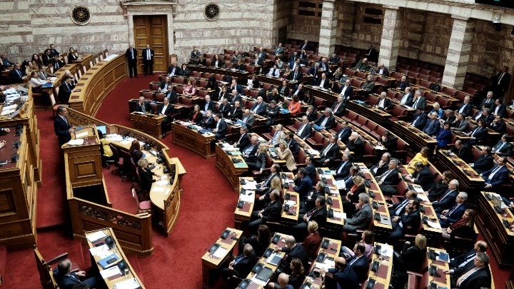 Ναι του ΣΥΡΙΖΑ επί της αρχής και των άρθρων του νομοσχεδίου για τη ψήφο των Ελλήνων του εξωτερικού