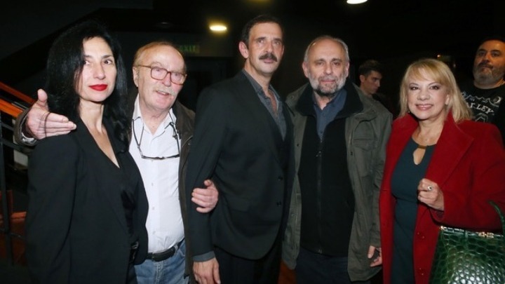 Ο «Κάτω Παρθενώνας» του Μηνά Βιντιάδη στο θέατρο Άλμα