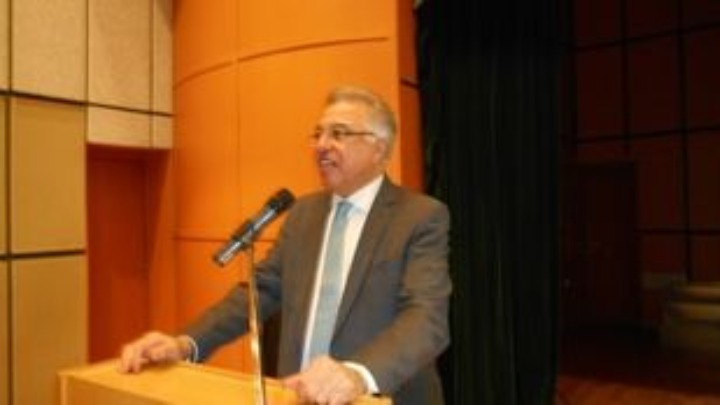 Ο καθηγητής τοξικολογίας Δρ. Maged Younes μίλησε για τις ευθύνες καταναλωτών και αρχών για πιο ασφαλή τρόφιμα
